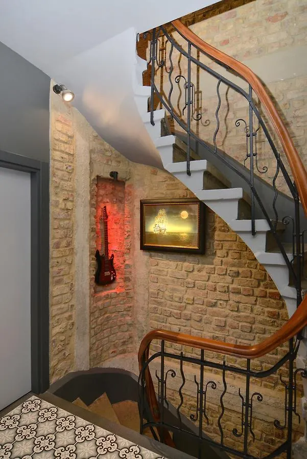Pera Luna Residence Istanbul 3*,
